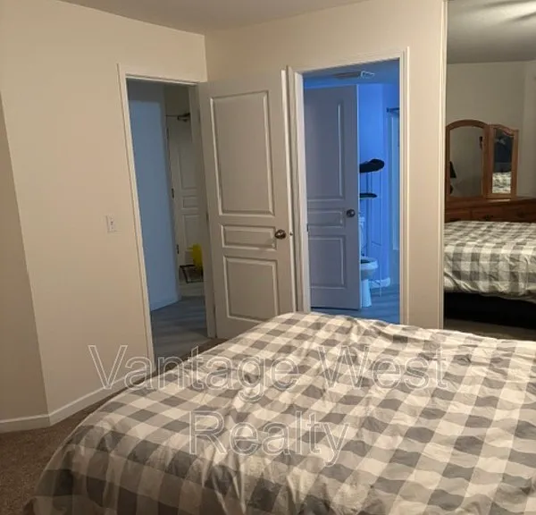 727 Houghton Rd #201 — Photo 15