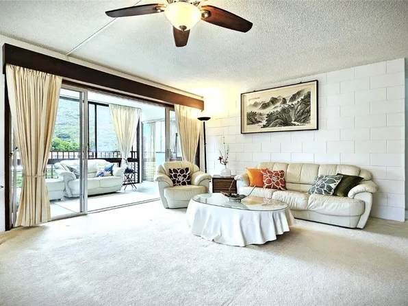 420 Haleloa Pl #420B, Honolulu, HI 96821