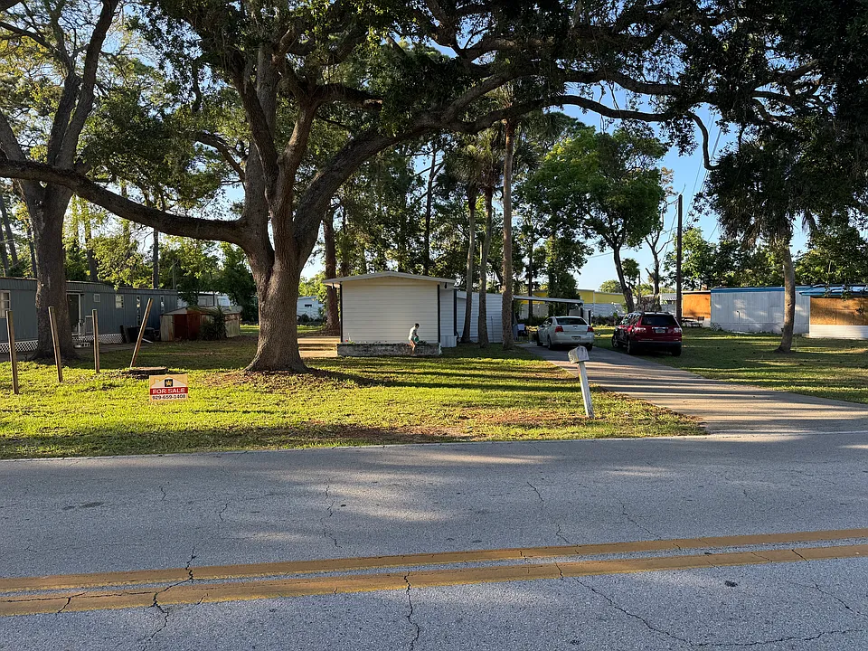 554 Commonwealth Blvd