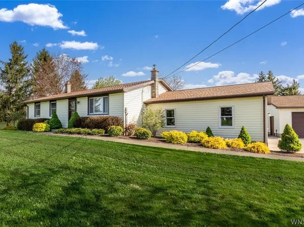 1818 Eden Evans Center Rd, Eden, NY 14057