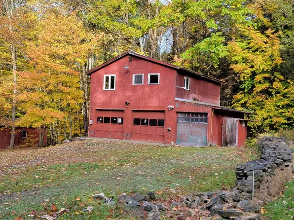 19 Lake Dr, Windsor, NY 13865