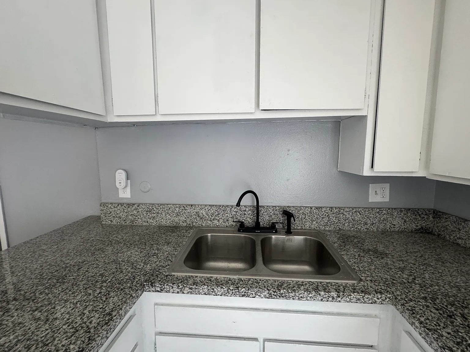2 bed, $2,750 — Photo 4