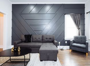 2645 N Ridgeway Ave #2, Chicago, IL 60647