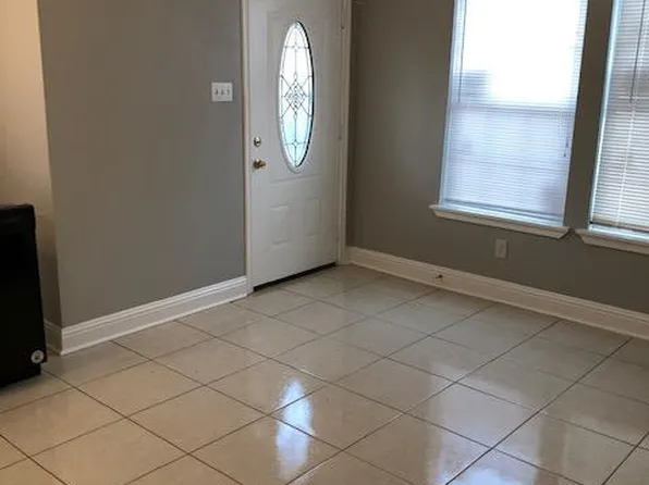 5322 Chennault Rd, Houston, TX 77033