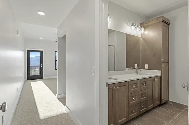 1124 W Vos Cir #201 — Photo 20