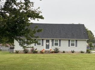 202 Virginia Dr, Tullahoma, TN 37388