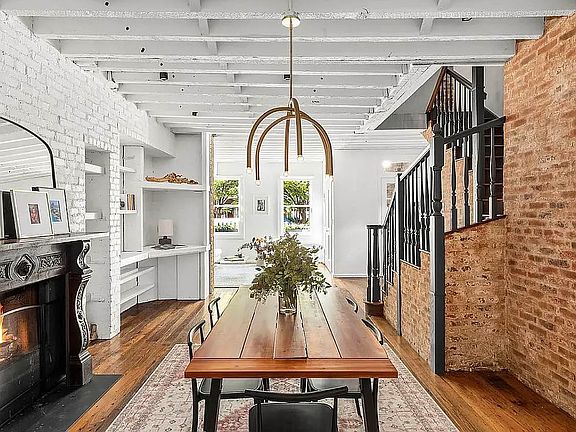 4th image of 514 Broome St