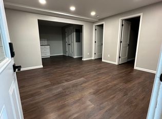 212 S Lorimier St #1, Cape Girardeau, MO 63703