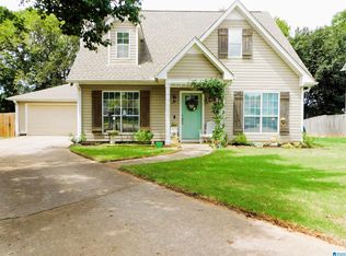 706 Laurel Woods Knl, Helena, AL 35080