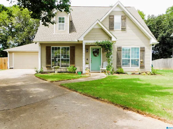 706 Laurel Woods Knl, Helena, AL 35080