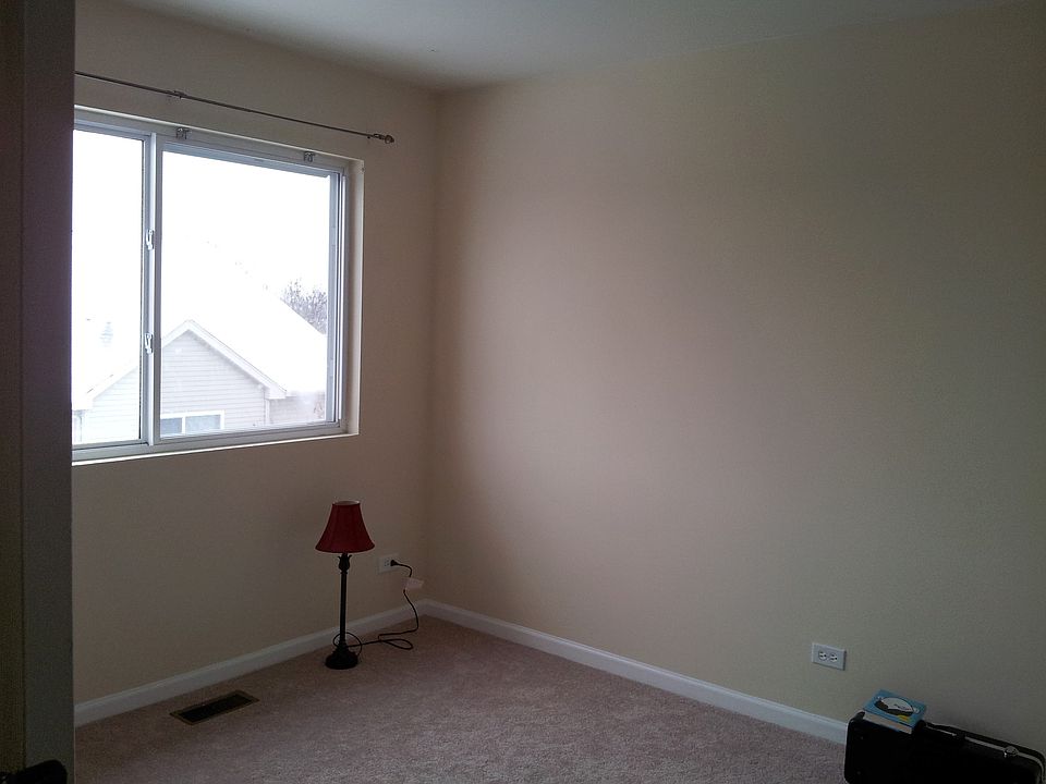 1st image of 997 Ellsworth Dr