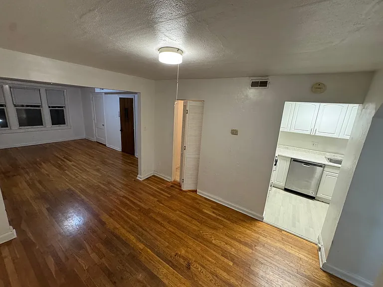 125 W Bodley Ave #1W — Photo 3