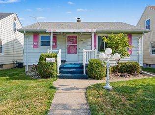 132 E 16th St, Mishawaka, IN 46544