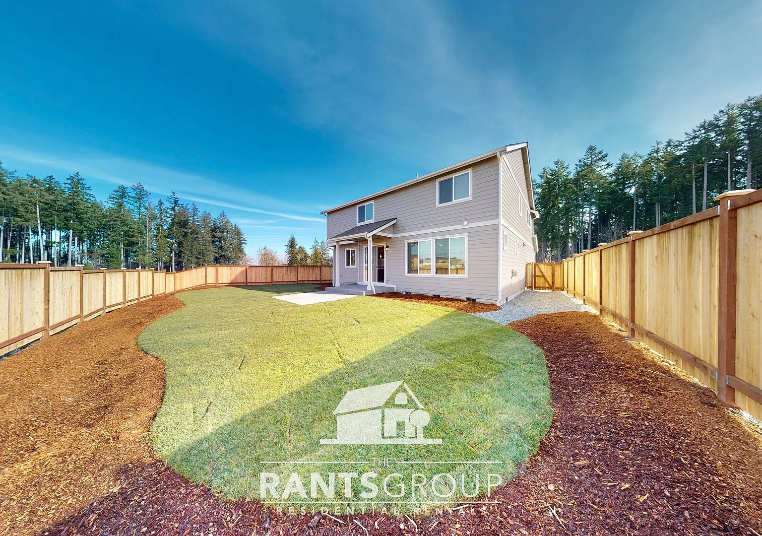 Beautiful Steilacoom Ridge Home! Easy freeway access! — Photo 4