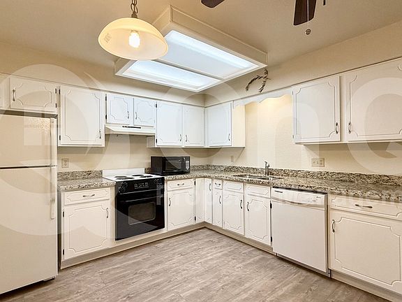 2nd image of 520 S Greenfield Rd Unit 26