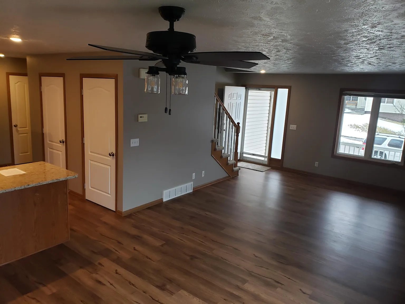 2 bed, 2.5 bath, 1600 sqft, $1,700 — Photo 4