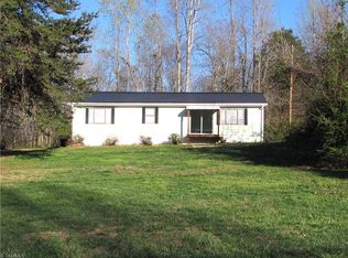 1377 Feezor Rd, Lexington, NC 27292