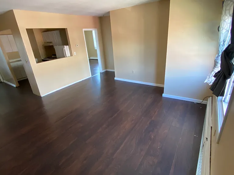 708 Hallett St #2 — Photo 6