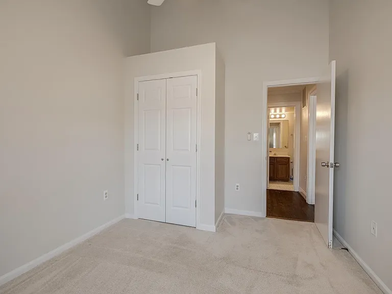 4119 11th Pl N — Photo 12