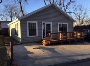 11035 E Gourdneck Lake Dr, Portage, MI 49002