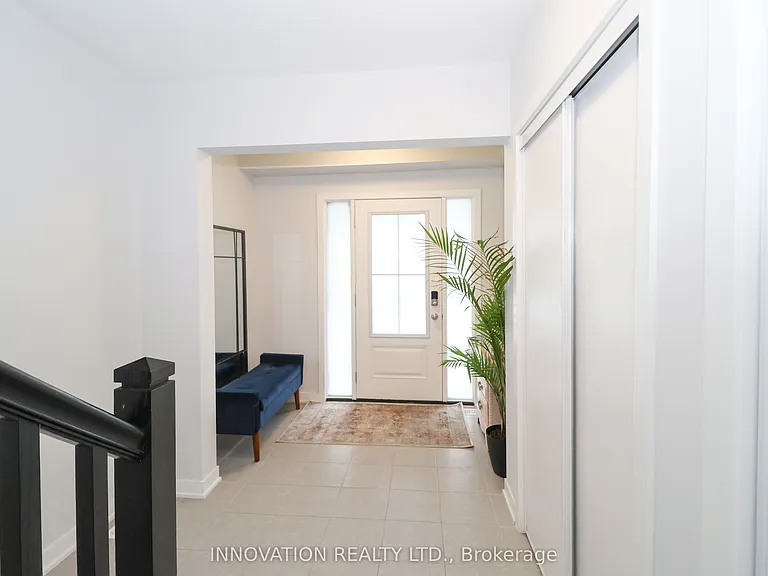 36 Stitch Mews — Photo 2