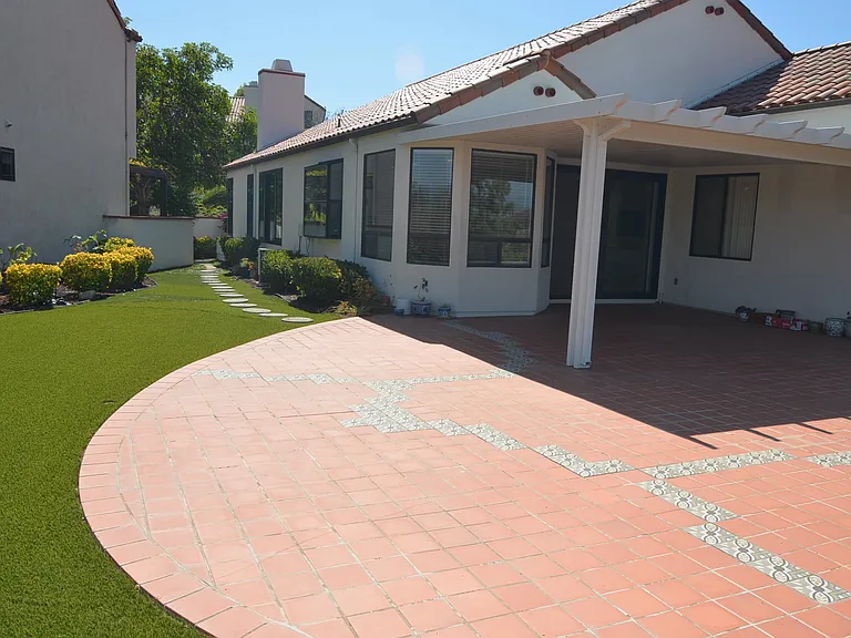 12065 Tretagnier Cir — Photo 13