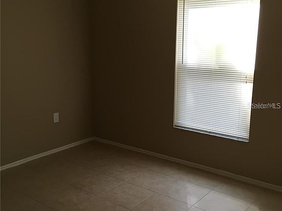 5th image of 2909 E Lake Ave