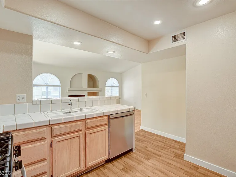 7950 W Flamingo Rd #2166 — Photo 13