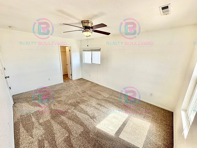 9685 Canyon Meadows Dr — Photo 12