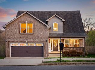 1140 Stillwood Dr, Clarksville, TN 37042