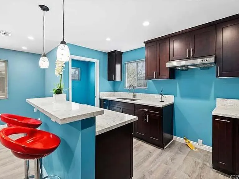 1326 W Ivesbrook St — Photo 9