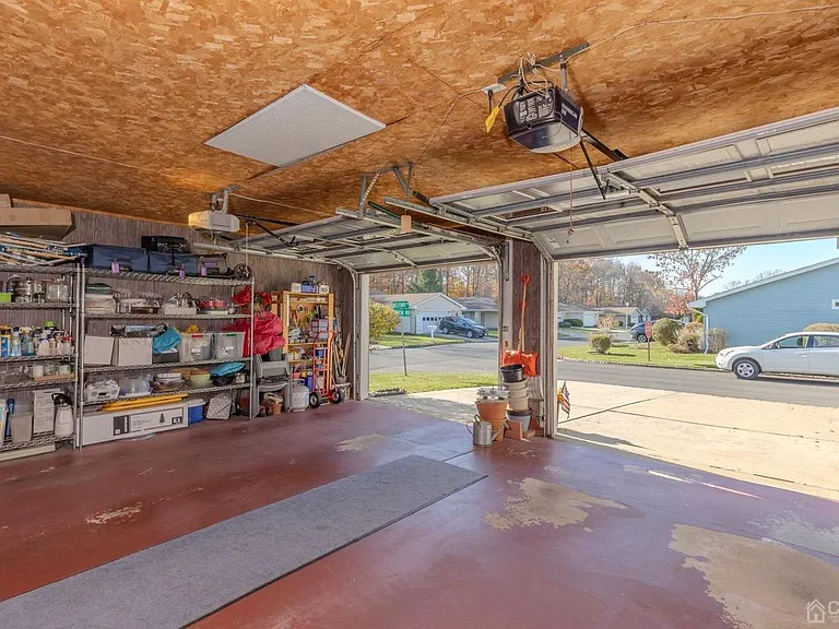 508 Hazen Rd — Photo 22