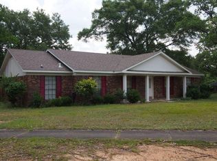 5817 Holly Hill Ct, Mobile, AL 36609