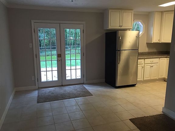 5th image of 2658 Faversham Dr