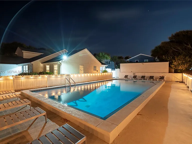 17784 Front Beach Rd #10 — Photo 10