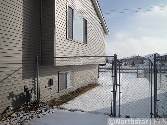 2nd image of 15055 Glenbrook Ave N