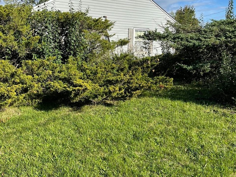 2nd image of 116 Fairview Ln