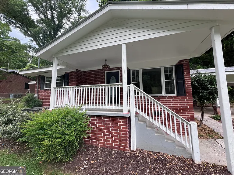 66 Logan Ln — Photo 24