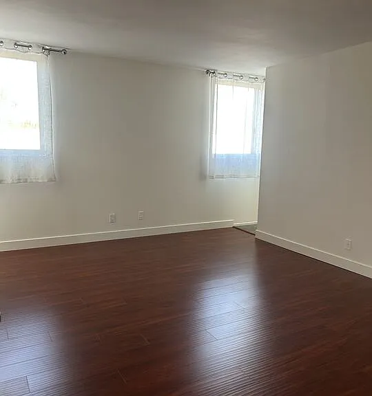 2452 Chelsea Pl #E — Photo 13