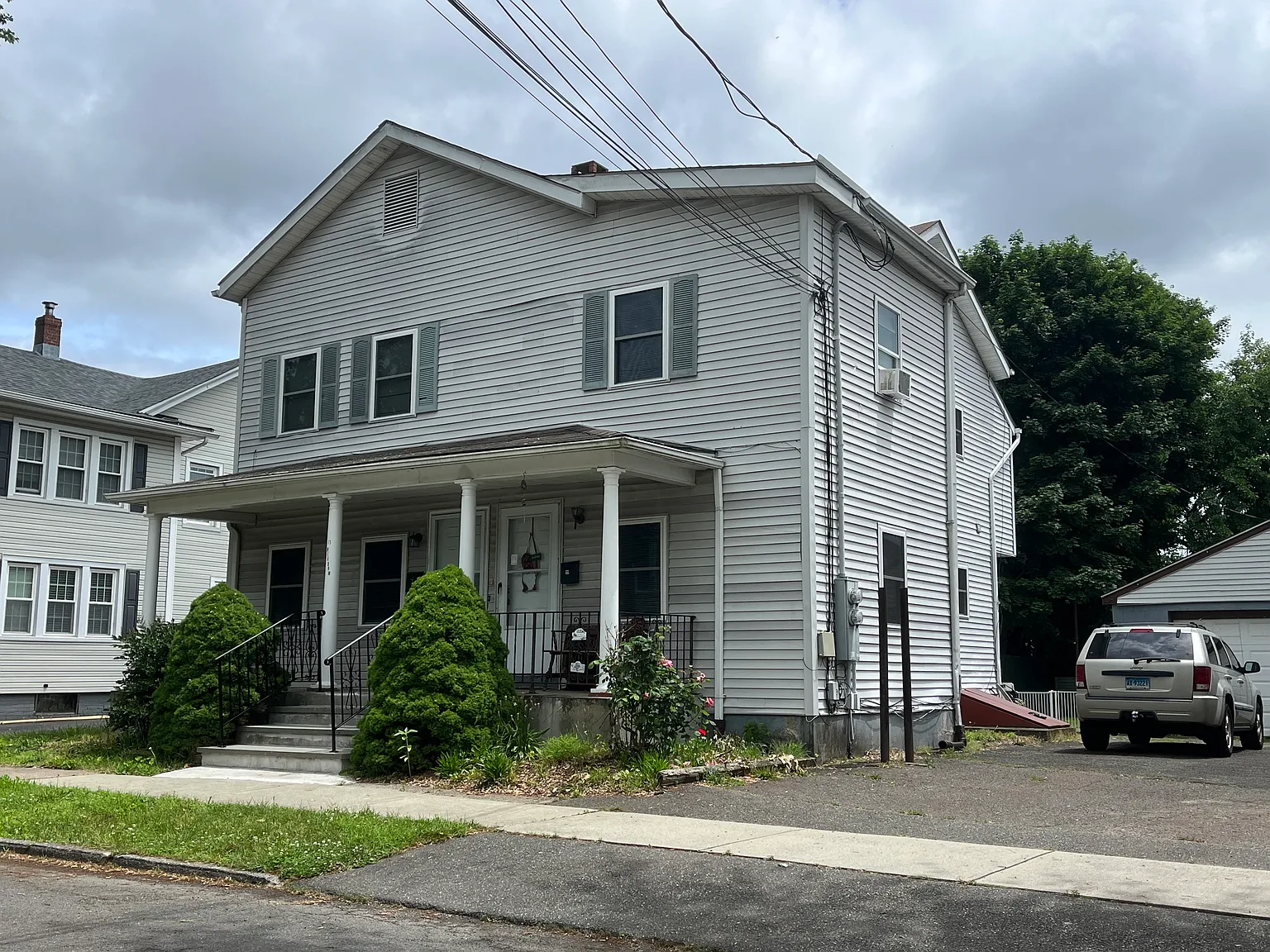 3 bed, 945 sqft, $1,850 — Photo 1