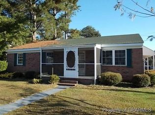 4180 E Pine St, Farmville, NC 27828