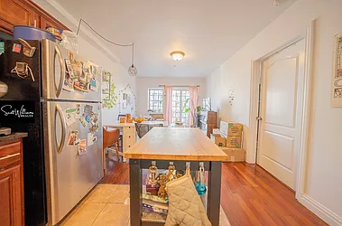 Rented by MADEHOME
