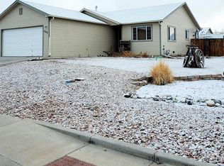828 Chantilly Pl, Canon City, CO 81212