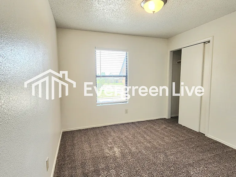 2192 Santa Clara Ct — Photo 17
