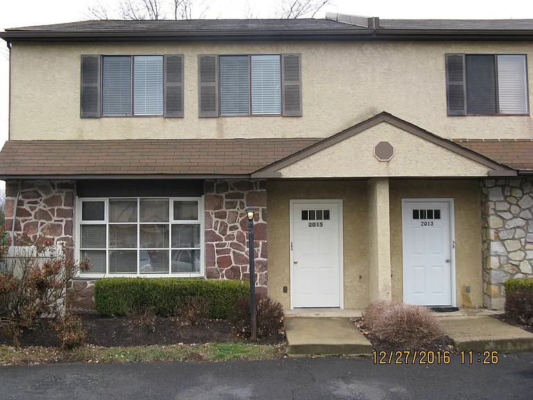 2015 Jason Dr #B — Photo 1