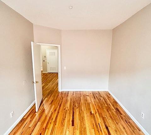 2nd image of 364 White St APT 11