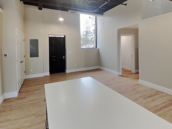 235 W Saginaw St UNIT L
