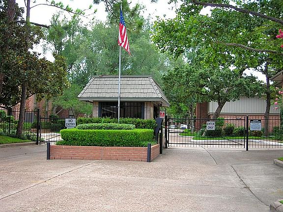 Kerry Glen is a gated community with a manned guard gate.  Maintenance fees for unit #6409 is $440/month which includes the complex amenities including the manned gate as well as ALL UTILITIES.