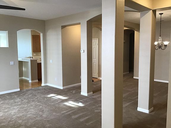 4th image of 24089 Safiro Ct