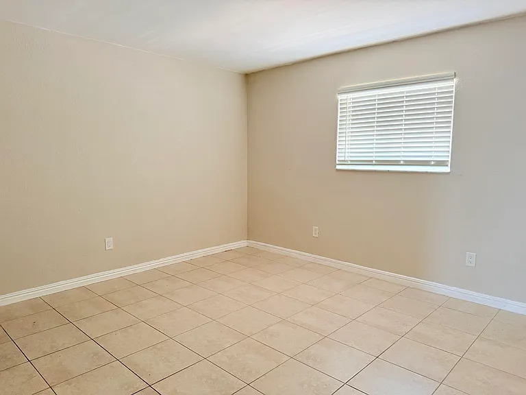 12420 Peconic Ct #12424 — Photo 19